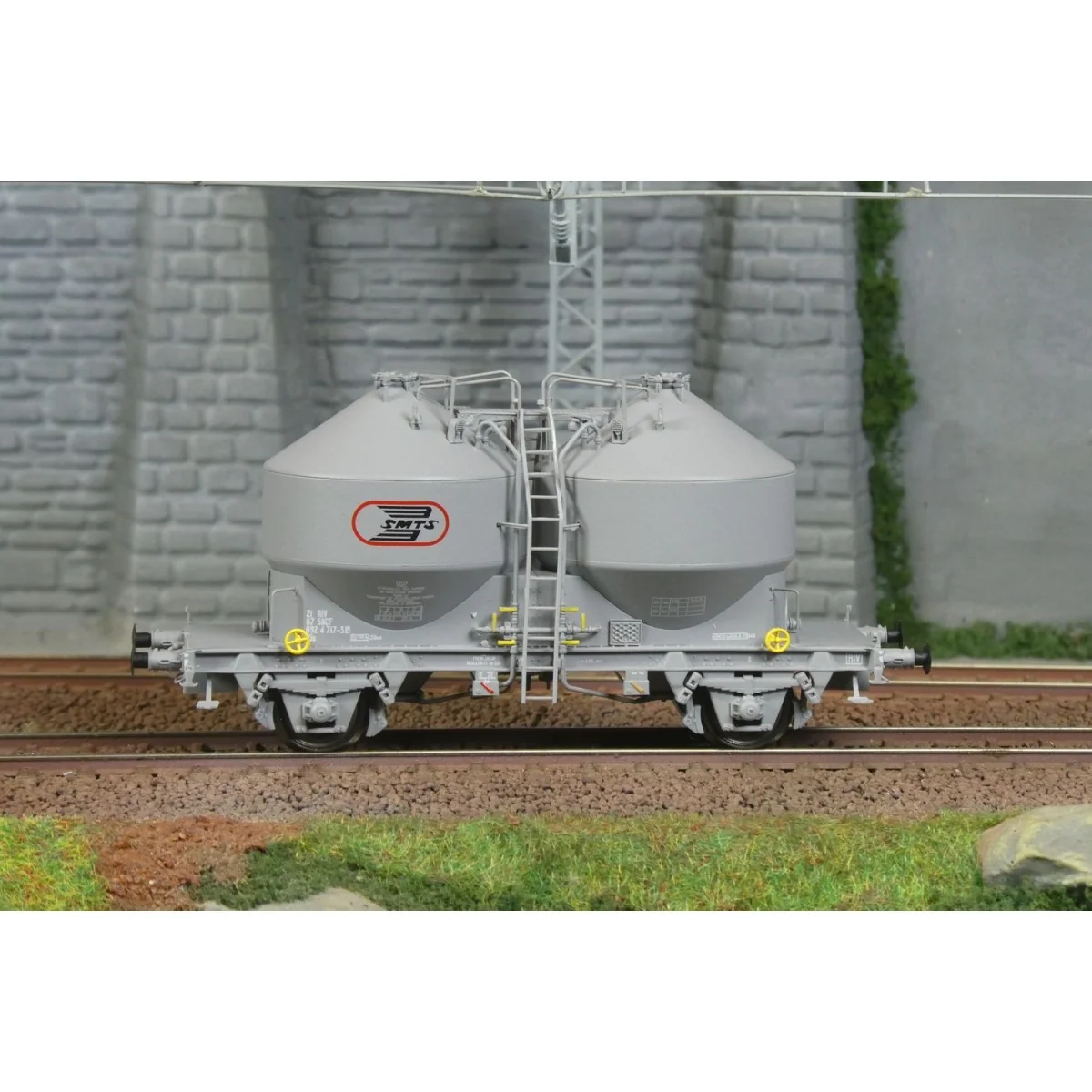 Cement wagons, SMTS - R37 HO43125 Cement wagons, SMTS - R37 HO43125