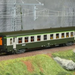 - Rail 37 - R37 - R37_HO42516