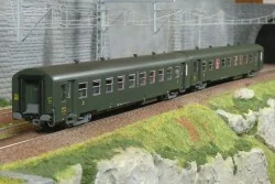 Set of 2 USI Bmyfi U61 coaches, SNCF - Models World MW40029 - Illum...