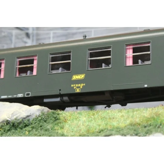 MW_40031-Voiture USI Bmyfi U61, SNCF – Models World MW40028 – Éclairée HO