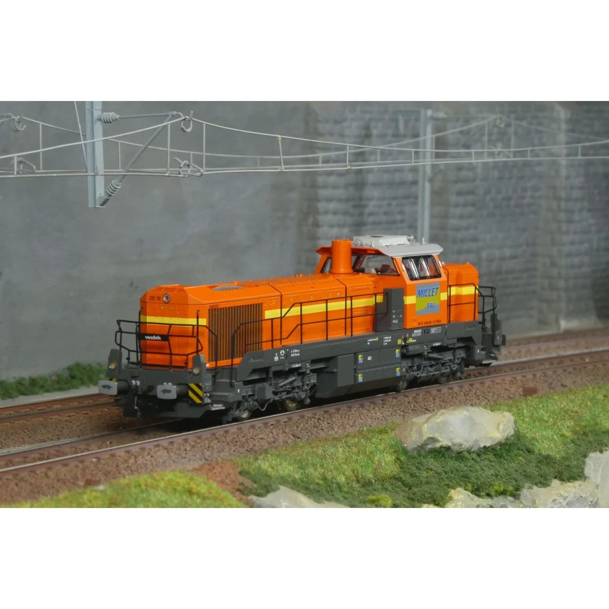 Locomotive diesel Vossloh DE18, Millet Rail (ex. Colas) – Jouef HJ2...