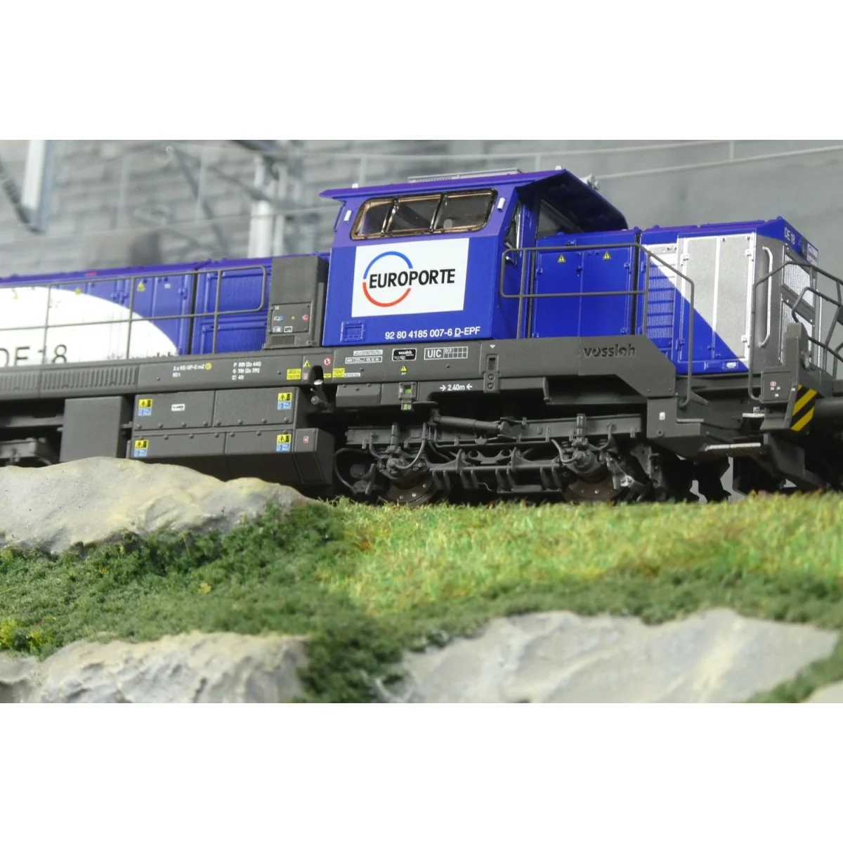 Vossloh DE18 diesel locomotive, Europorte – Jouef HJ2471 – HO
