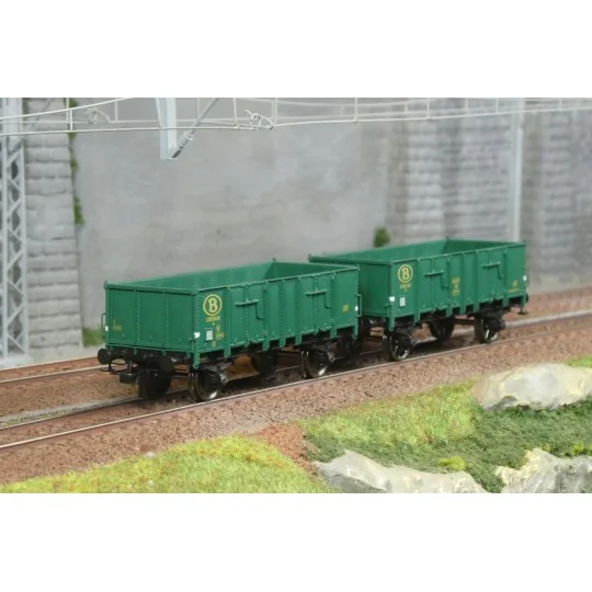 WB-921-Ree Modeles WB921 Set of 2 metal-bodied tipper wagons, green, SNCB, ep.III