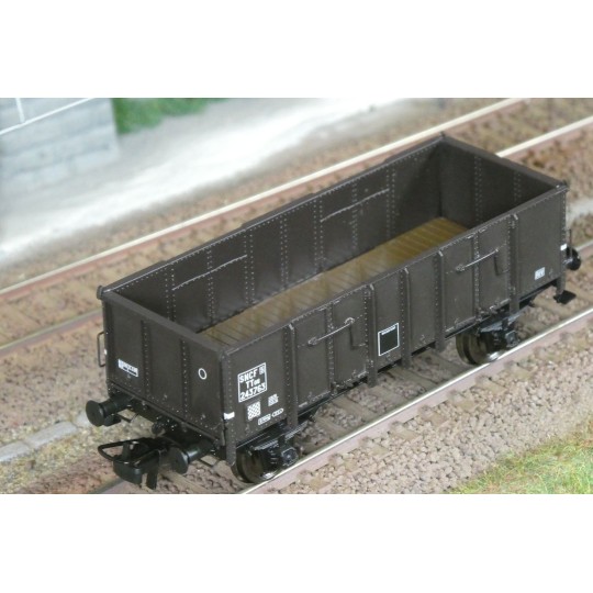 WB-918-Ree Modeles WB918 Metal-bodied tipper wagon, SNCF, ep.III