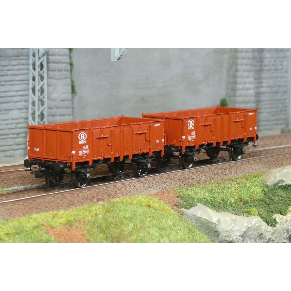 Ree Modeles WB923 Set de 2 wagons Tombereau caisse métallique, brun...