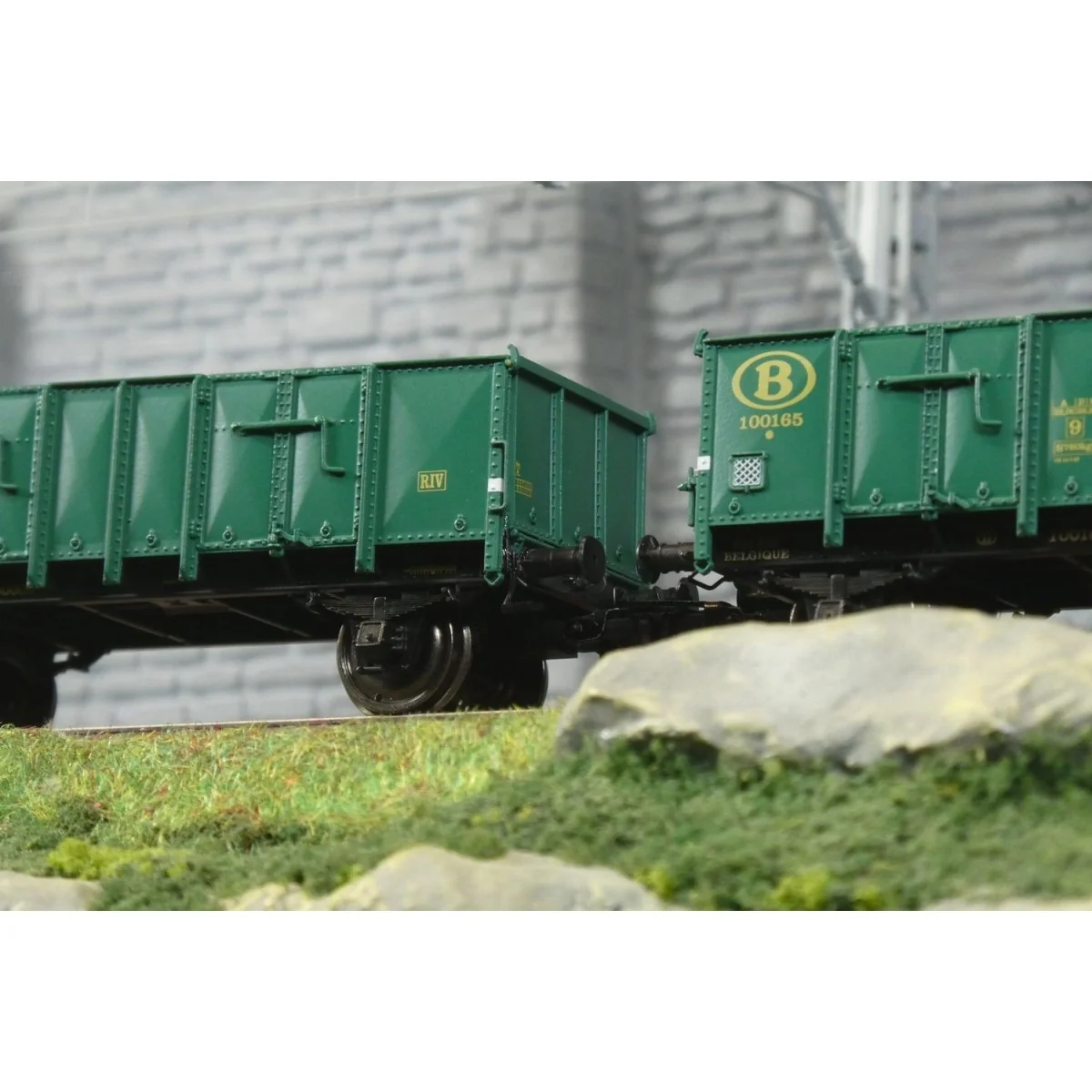 Ree Modeles WB921 Set de 2 wagons Tombereau caisse métallique, vert...
