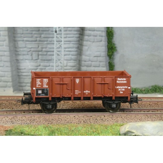 WB-929-Ree Modeles WB929 Dump Wagon with metal body, DR, ep.III