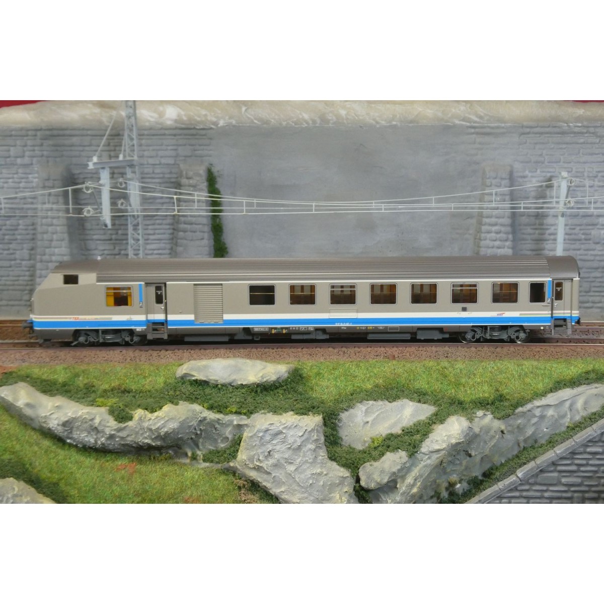 Set of 3 LS Models VU + VTU coaches, 41253DC, driving trailer car, ...