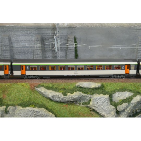 LSM_41250DC-LS Models 41250DC Set of 3 original Corail coaches (VU + VTU), driving trailer, SNCF, framed logo, lighting