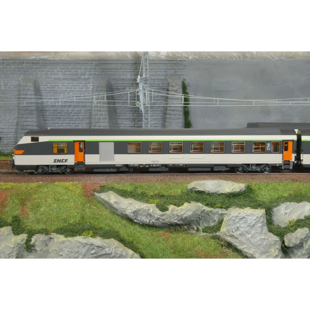 Set of 3 original Corail coaches VU + VTU LS Models, 41250DC, drivi...