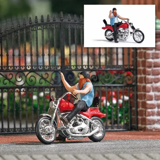 Busch 7861 Moto US avec biker Busch Busch_7861 - 1 Busch_7861-Busch 7861 Moto US avec biker