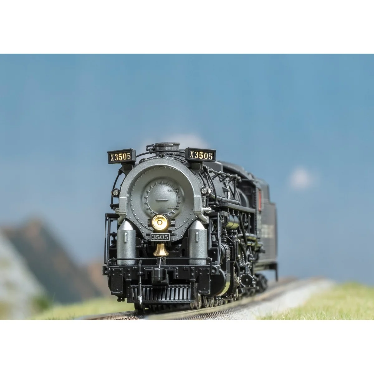 Berkshire 2-8-4 Southern Pacific steam locomotive - Trix 25983 - di...