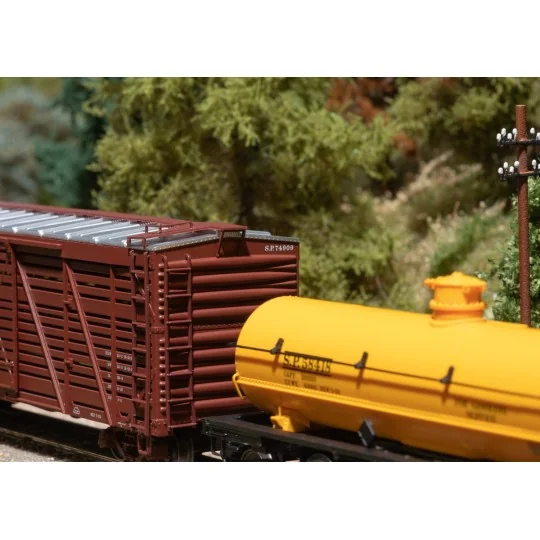 Trix 24915 Set of 5 Southern Pacific freight wagons - H0 TRIX_24915-Trix 24911 Set of 6 coal wagons, "Hopper Cars", BNSF