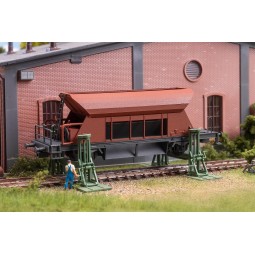 Wagon with 2 screw jacks - FALLER 120323 - HO