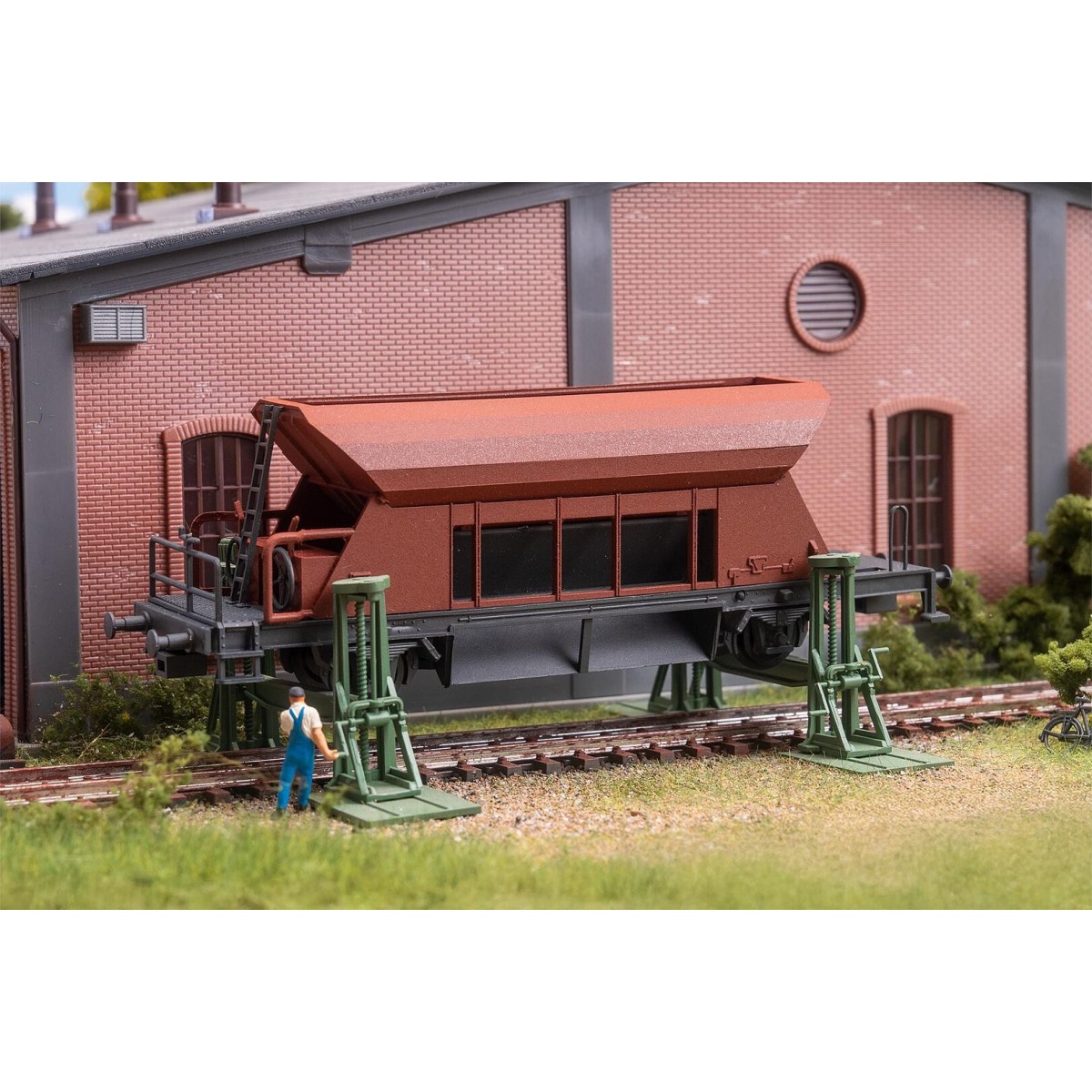 Wagon avec 2 vérins à vis - FALLER 120323 - HO