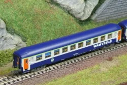 Set of 2 UIC B9c9x Wasteels SNCF sleeping cars, REE NW346, N 1/160
