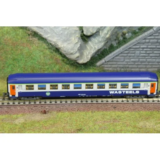 SNCF UIC B9c9x 2nd class sleeping car in Wasteels livery - REE NW34... NW-347-UIC B9c9x 2nd class sleeping car, TEN SNCF livery - REE NW-353 - N 1/160 - NW-347