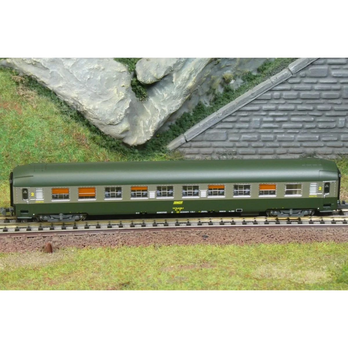 UIC B9c9x 2CL SNCF sleeping car, REE NW-345, N 1/160
