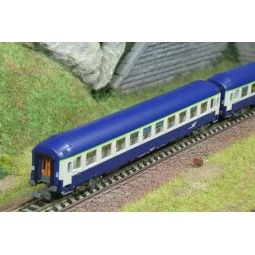 Set of 2 UIC B9c9x 2nd class sleeping cars, TEN, Casquette S logo...