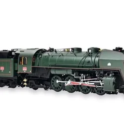 Model kit of the SNCF 141 R Mikado type steam locomotive - IXO COLL...