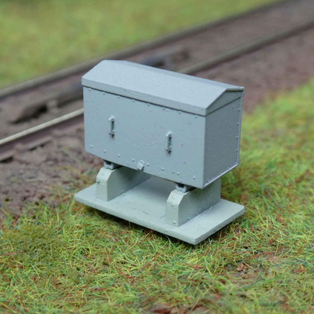 Boite/Caisse a piles x 2 SNCF taille L, peintes et prêtes à poser -...