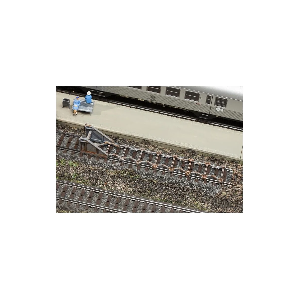 Faller 120322 Model Kit, 2 Buffers with Shear Brakes - Faller_120322