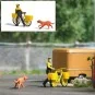 Postier avec vélo postal, poursuivi par un chien - Busch 7885, H0 1/87 Busch_7885-Postier avec vélo postal, poursuivi par un chien - Busch 7885, H0 1/87
