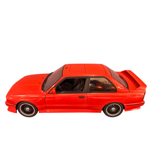 BMW M3 E30 1/8 scale model - IXO Collections IXC.M3.FK-BMW M3 E30 1/8 scale model - IXO Collections - IXC.M3.FK