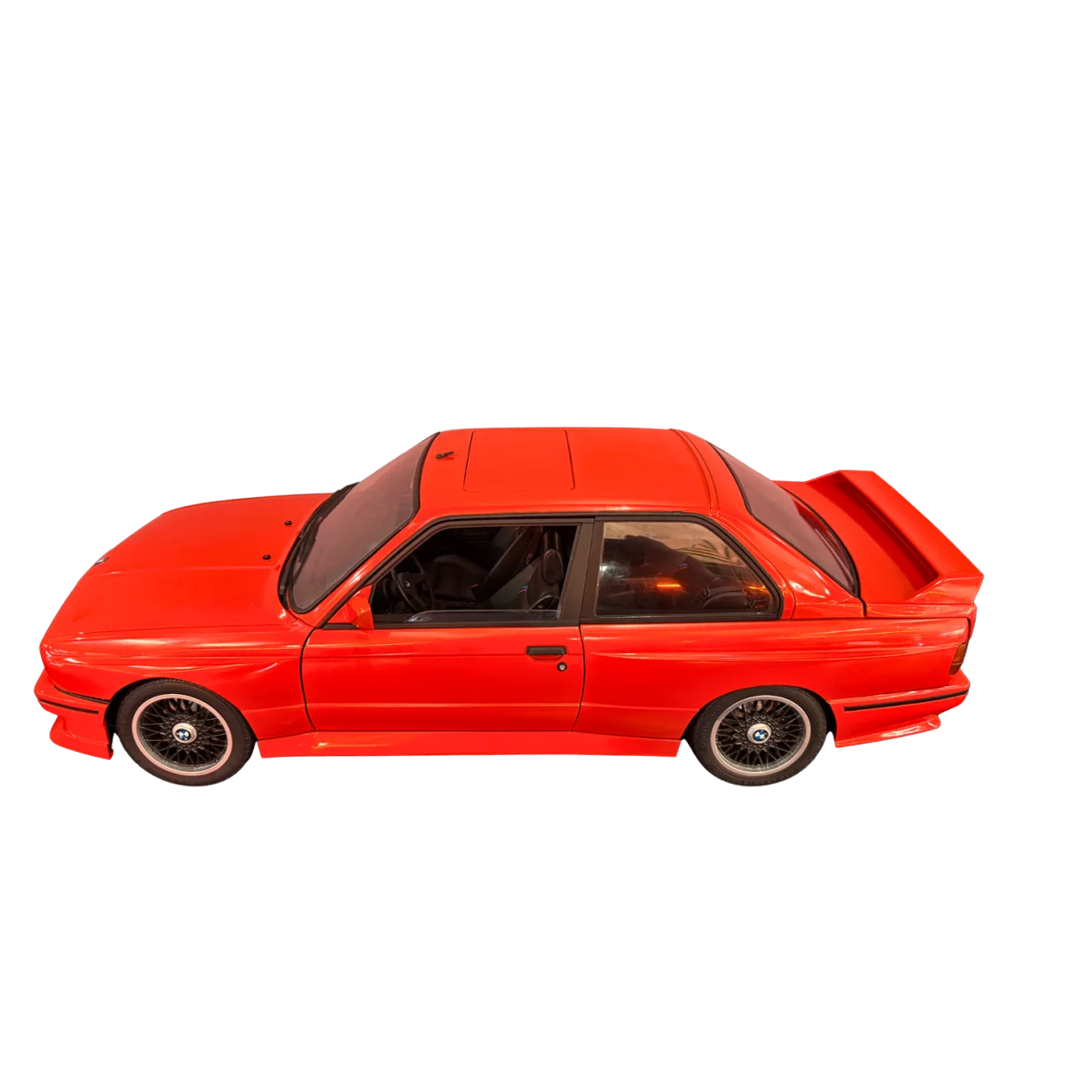 BMW M3 E30 1/8 scale model - IXO Collections BMW M3 E30 1/8 scale model - IXO Collections