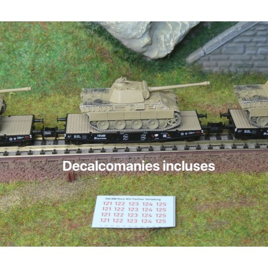 Fle_845606-Fleischmann 845606 Set of 3 flat wagons for transporting heavy loads, DRB, loaded with Panther tanks, N scale