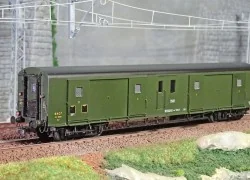 Ree Modeles VB353 Bogie van, ex-PLM, metallic, green 306, SNCF, wor...