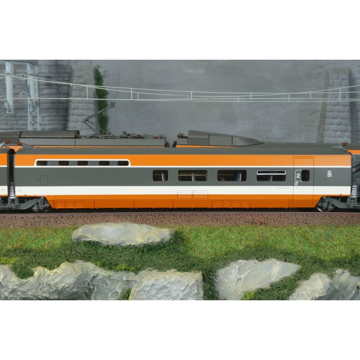 TGV SNCF PSE set no. 112 CFF 5 elements - REE Modèles TGV008, HO 1/87 TGV SNCF PSE set no. 112 CFF 5 elements - REE Modèles TGV008, HO 1/87