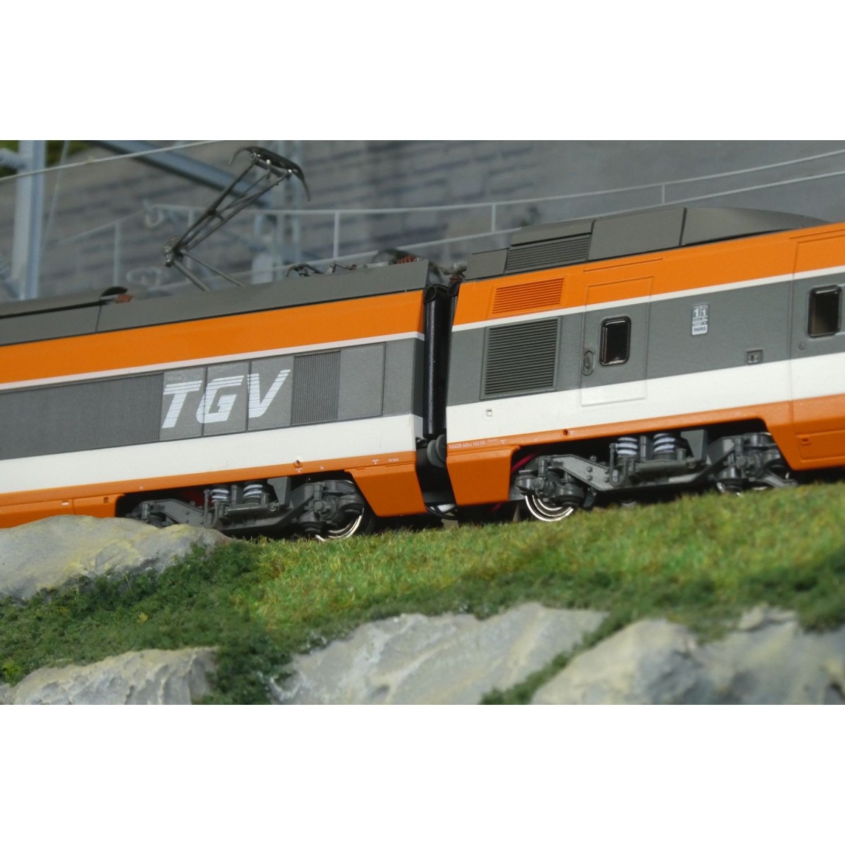 TGV SNCF PSE set no. 112 CFF 5 elements - REE Modèles TGV008, HO 1/87 TGV SNCF PSE set no. 112 CFF 5 elements - REE Modèles TGV008, HO 1/87