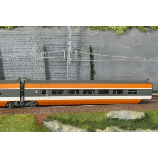 TGV-010-Coffret de remorques TGV SNCF PSE rame n°112 CFF 2 éléments R3 R7 - REE Modèles TGV010, HO 1/87