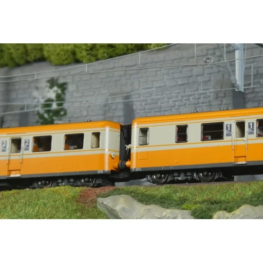 MB-262-Ree Modeles MB262 Autorail RGP 1 X 2732, orange béton, SNCF, LYON-VAISE