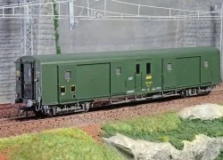 Ree Modeles VB356 Bogie van, ex-PLM, metallic, green 301, SNCF, wor...