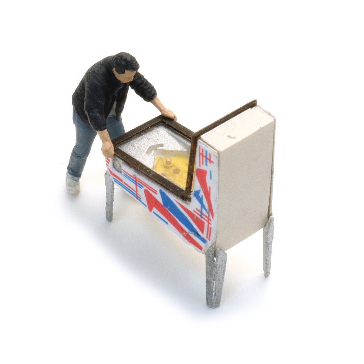 Artitec 387.694 Pinball Player - HO 1/87 Artitec 387.694 Pinball Player - HO 1/87