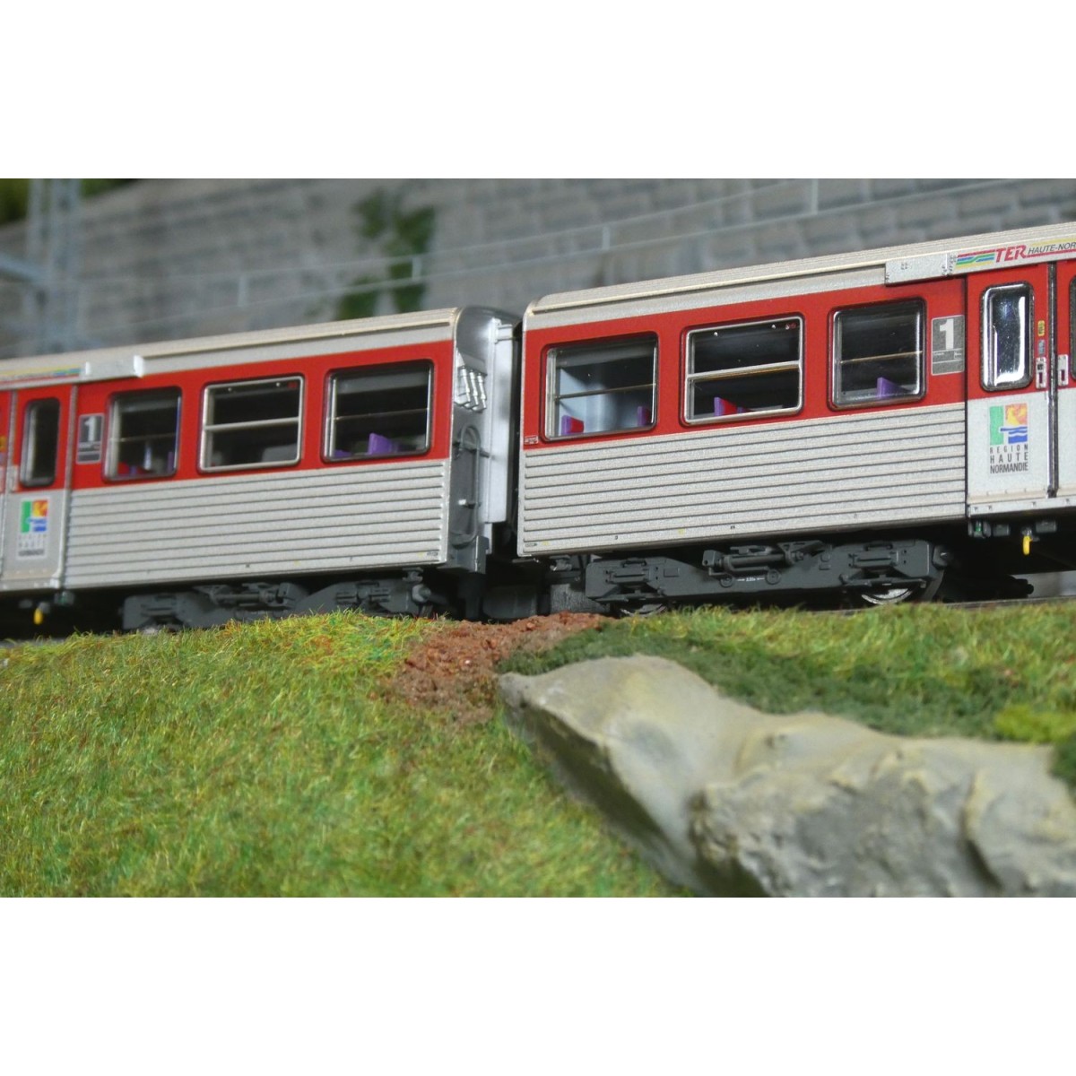 EPM 41.09.16 SNCF Regional Reversible Trainset, RRR Haute Normandie... EPM 41.09.16 SNCF Regional Reversible Trainset, RRR Haute Normandie...