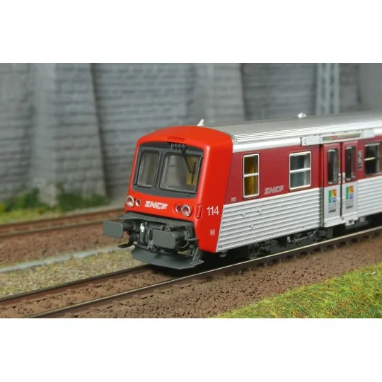 EPM_E_41.09.16-EPM 41.09.16 Rame Réversible Régional SNCF, RRR Région Haute Normandie, rouge / inox, n° 114