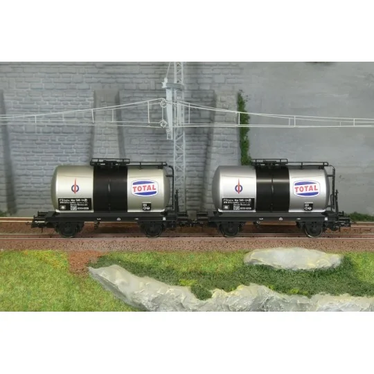 Rivarossi HR6565 Set of 2 two-axle tank wagons, FS, Total HR6565-Rivarossi HR6565 Set of 2 two-axle tank wagons, FS, Total