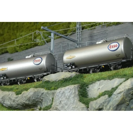 HJ6294-Set of 2 ESSO SNCF 3-axle tank wagons - Jouef HJ6294 - HO 1/87