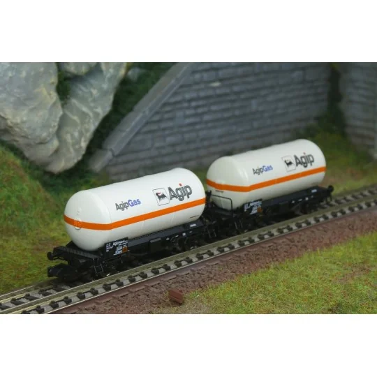 HN6693-Set of 2 gas tank wagons FS Ep. IV - ARNOLD HN6693 - N 1/160