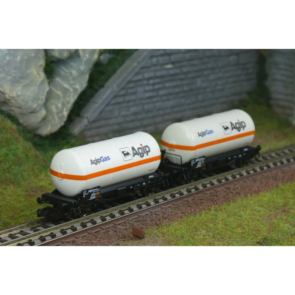 Set of 2 gas tank wagons FS Ep. IV - ARNOLD HN6693 - N 1/160
