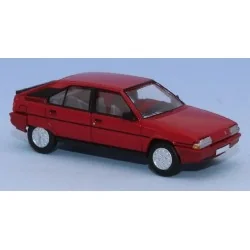 Citroën BX 16 phase 1 red car 1983 - SAI 6484 HO 1/87