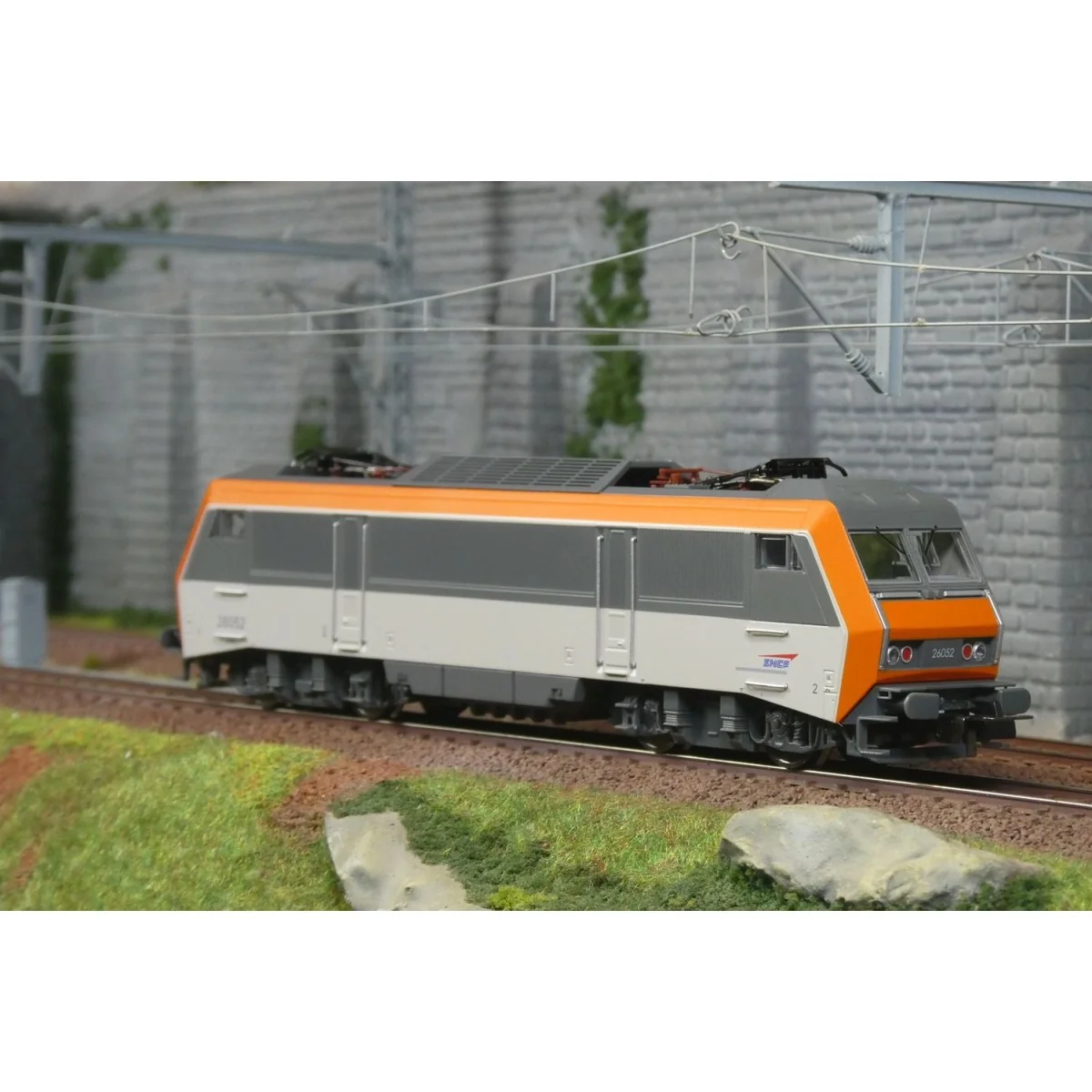 Electric locomotive BB 26052, SYBIC, SNCF - Piko 96154 - HO