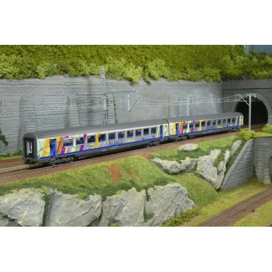 Set de 2 voitures voyageurs Corail Alsace, B11tu / B11tu, logo carm... Piko_97144-Set de 2 voitures voyageurs Corail Alsace, B11tu / B11tu, logo carmillon, SNCF - Piko 97144