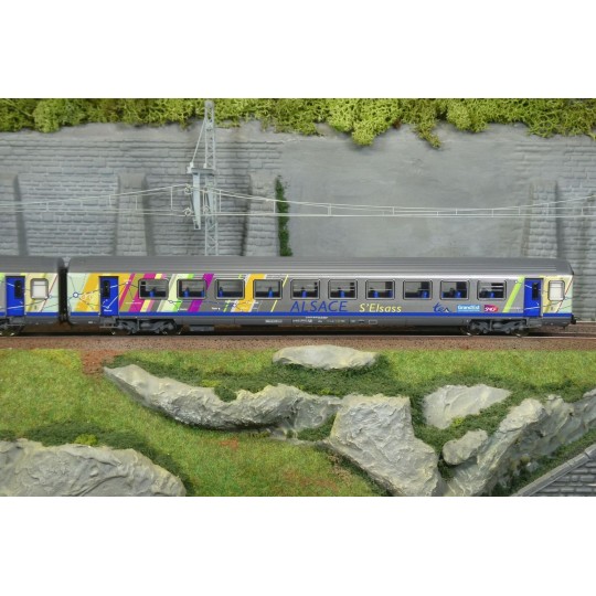 Set of 2 Corail Alsace passenger cars, B11tu / B11tu, carm logo... Piko_97144-Piko 97144 Set of 2 Corail Alsace passenger cars, B11tu / B11tu, Carmillon logo, SNCF - Piko_97144