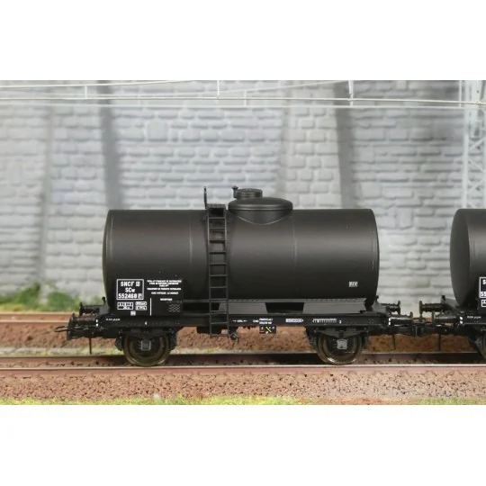Ree models WB874 Set of 2 Oil tank wagons, SNCF, TOTAL WB-874-Ree models WB874 Set of 2 Oil tank wagons, SNCF, TOTAL