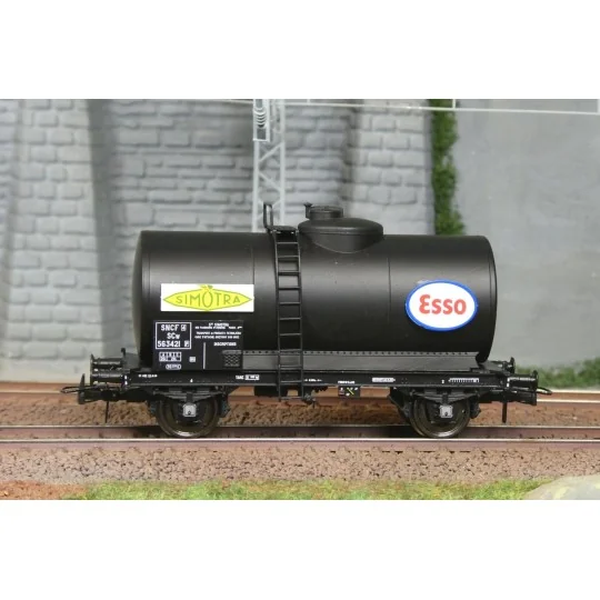 Ree models WB873 Petroleum Tank Wagon, SNCF, SIMOTRA-ESSO WB-873-Ree models WB873 Petroleum Tank Wagon, SNCF, SIMOTRA-ESSO