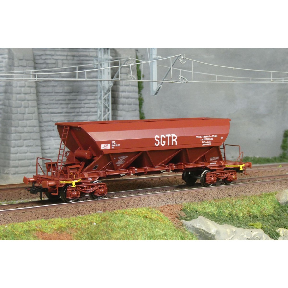 Ree models WB862 Hopper wagon EX Type 1, SNCF, SGTR Ree models WB862 Hopper wagon EX Type 1, SNCF, SGTR